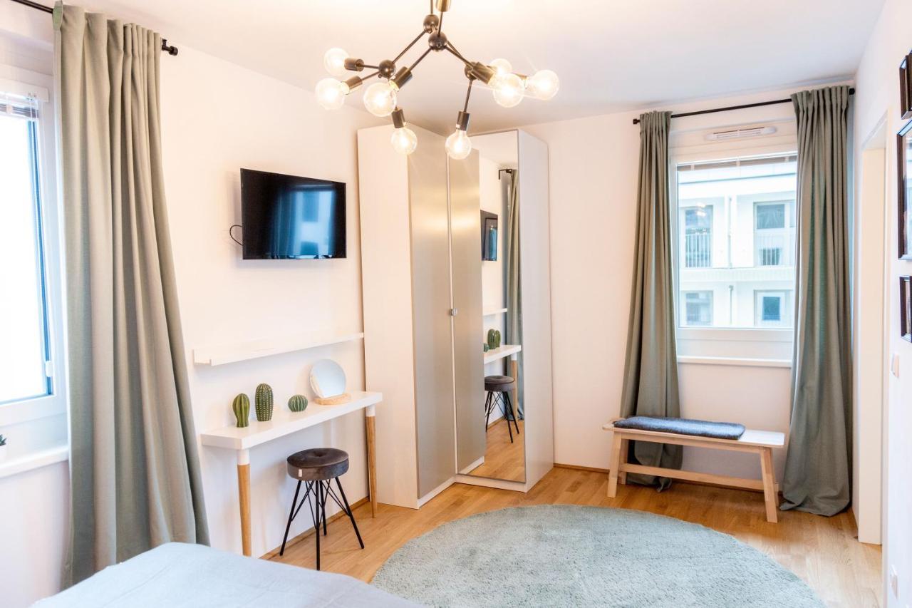 & Cozy - 15 Min To Center Apartamento